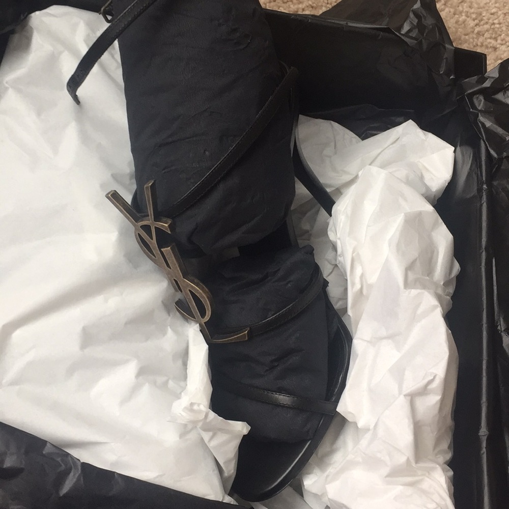 Yves Saint Laurent Cassandra Ankle strap sandals - Picture 5 of 6